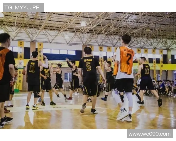 杭州篮球队的崛起与发展探秘展现团队力量与精神的全景分析 杭州篮球队的崛起与发展探秘展现团队力量与精神的全景分析