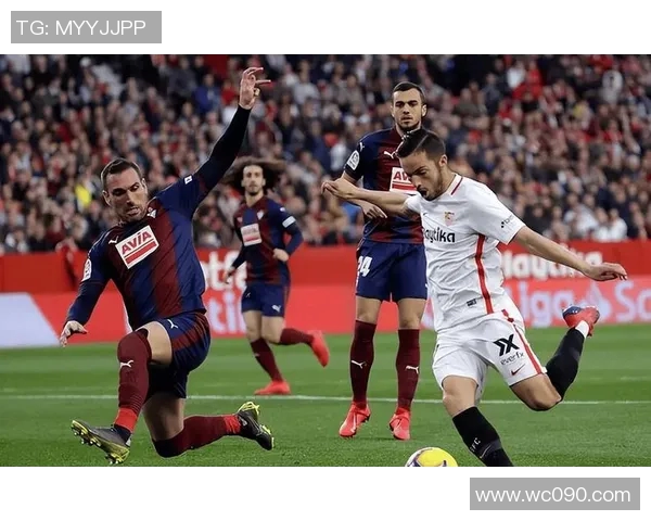 华斯兰与布鲁日精彩对决揭示足球战术与球队实力的较量