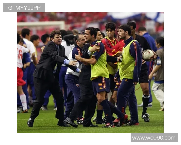 希腊人队与热刺的激烈对决展现足球魅力与战术智慧的巅峰较量