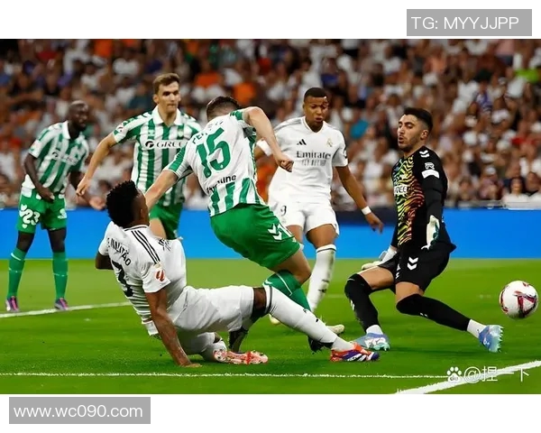 法甲焦点战巴黎圣曼迎战雷Rennes全力争胜展现实力