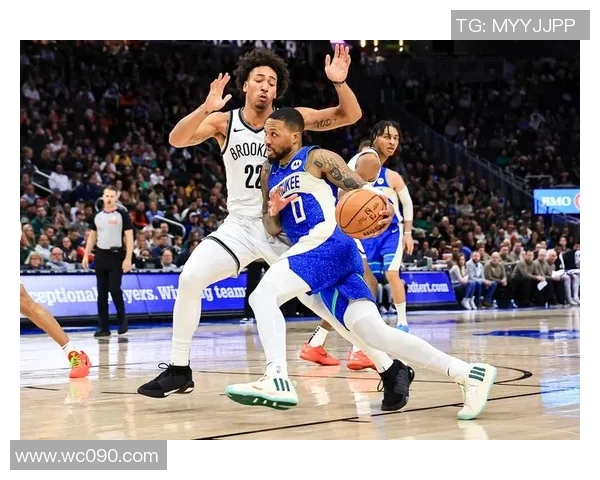 达米安利拉德：从篮球天才到NBA传奇的奋斗历程与成就解析