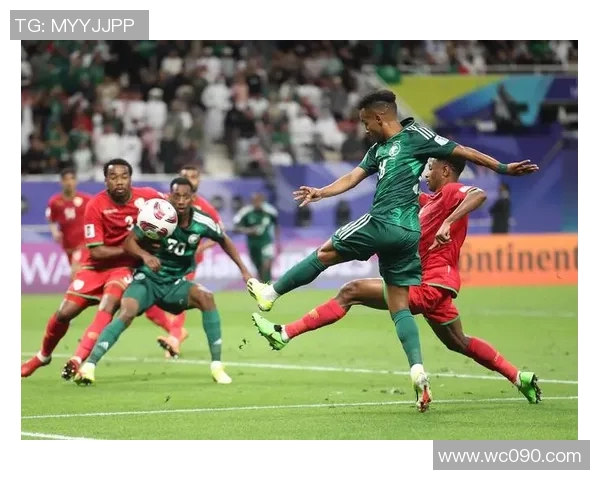 马丁内斯的传奇之路：从青涩球员到世界足球巨星的成长故事